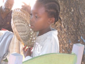 PETITE HAITIENNE  P 32